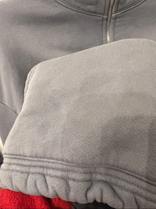 Set active Cropped Quarter-Zip Pullover in Dusty Gray original heavey sweats - Picture 7 of 12